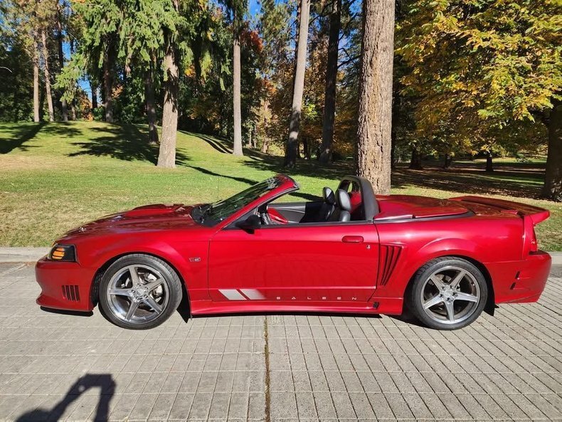 Cabriolet in Glendale, United States 1 - 16552321