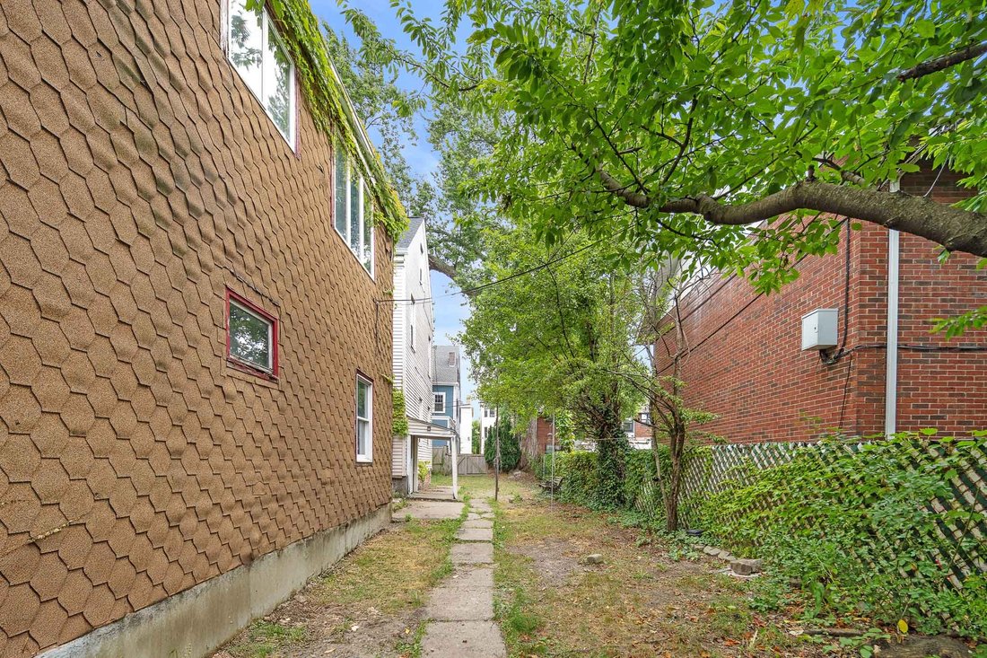 House in Boston, Massachusetts, United States 4 - 16545542