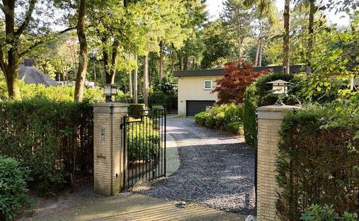 Villa in Bosch en Duin, Utrecht, Netherlands 1