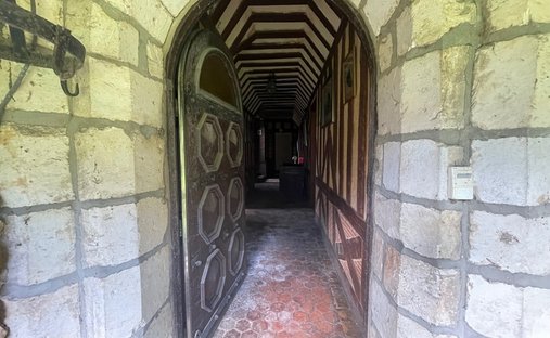 Castle for Sale in Pont-Audemer, Normandy, France