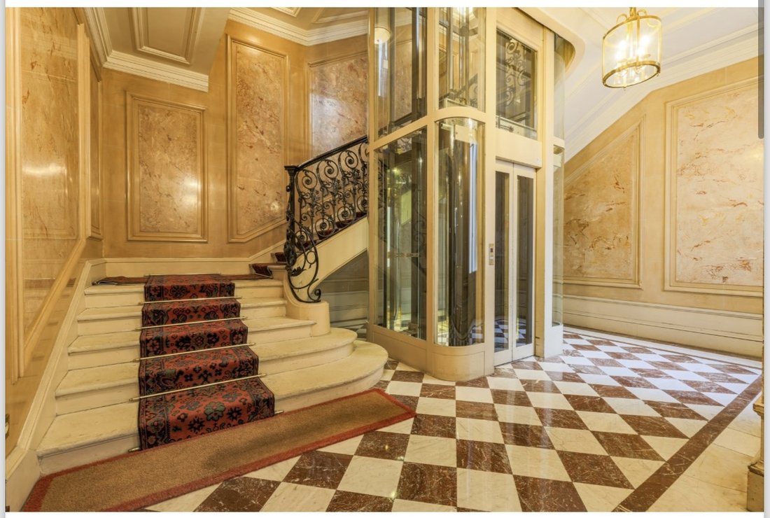 Apartment in Pereire-Malesherbes, Paris 17e Arrondissement, Paris 5 - 16551645