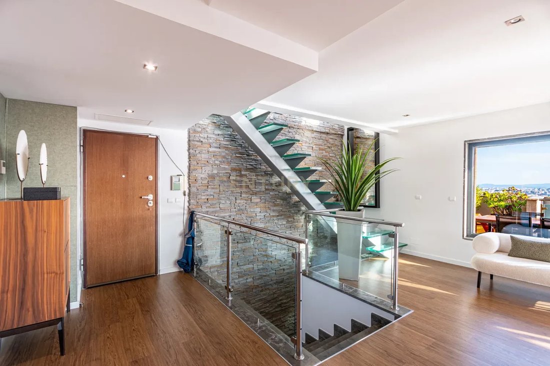 Apartment in Ramada e Canecas, Lisbon, Portugal 2 - 16547324