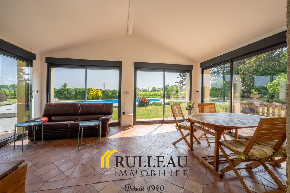 House in Ambes, Nouvelle-Aquitaine, France 5 - 16546816