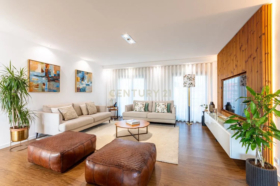 Apartment in Ramada e Canecas, Lisbon, Portugal 5 - 16547324
