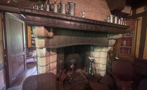 Castle for Sale in Pont-Audemer, Normandy, France