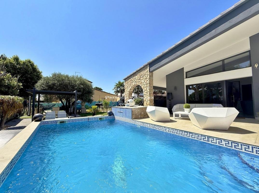 Villa in Empuriabrava, Catalonia, Spain 3 - 16544734