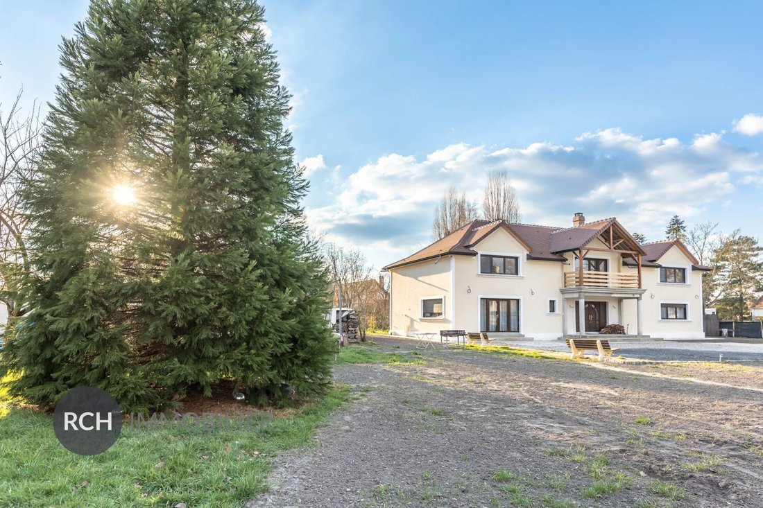 House in Gambais, Ile-de-France, France 2 - 16546898