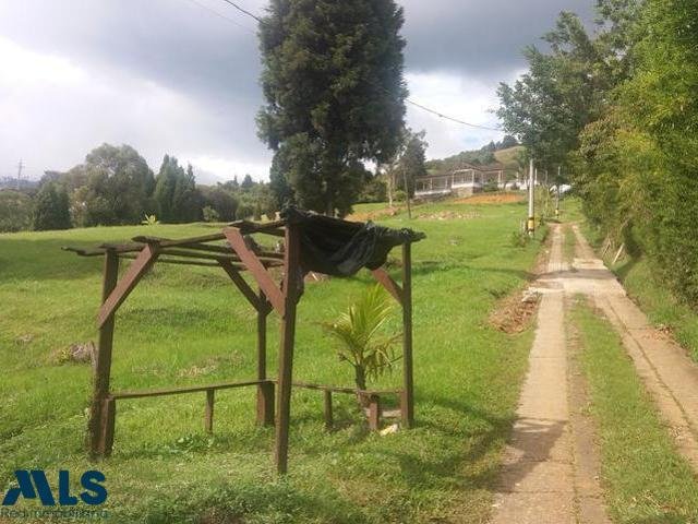 Finca in San Cristóbal, Antioquia, Colombia 3 - 16548821