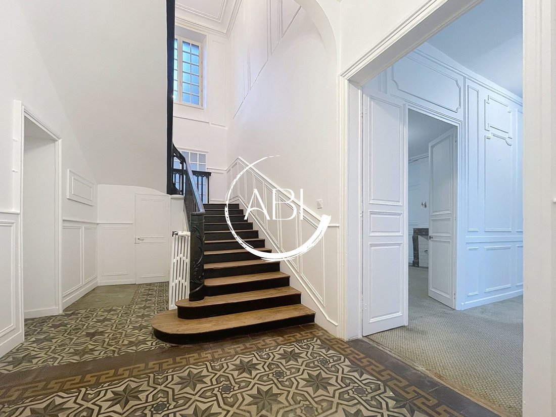 Estate in Domfront, Domfront en Poiraie, France 1 - 16553009