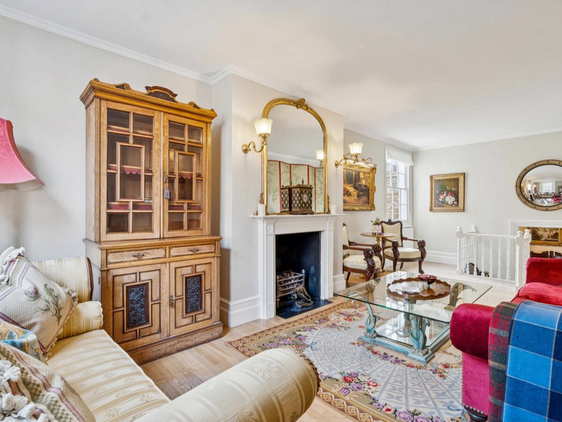 House in Chelsea, Kensington And Chelsea, England 2 - 16329667