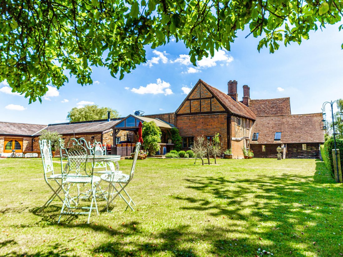 House in Flamstead, England 2 - 16547257