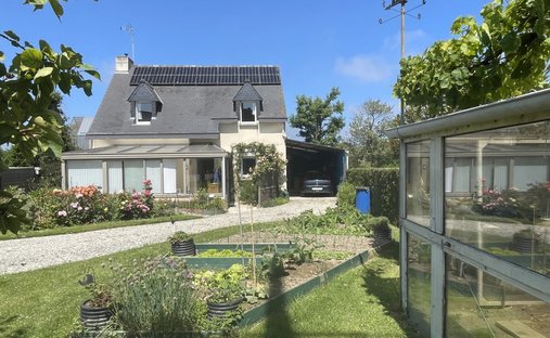 House in Centre Ville, Dinard, France 1
