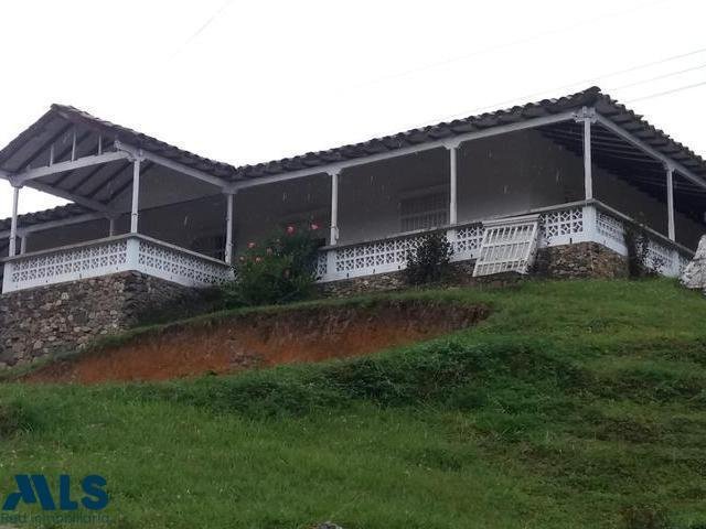 Finca in San Cristóbal, Antioquia, Colombia 1 - 16548821