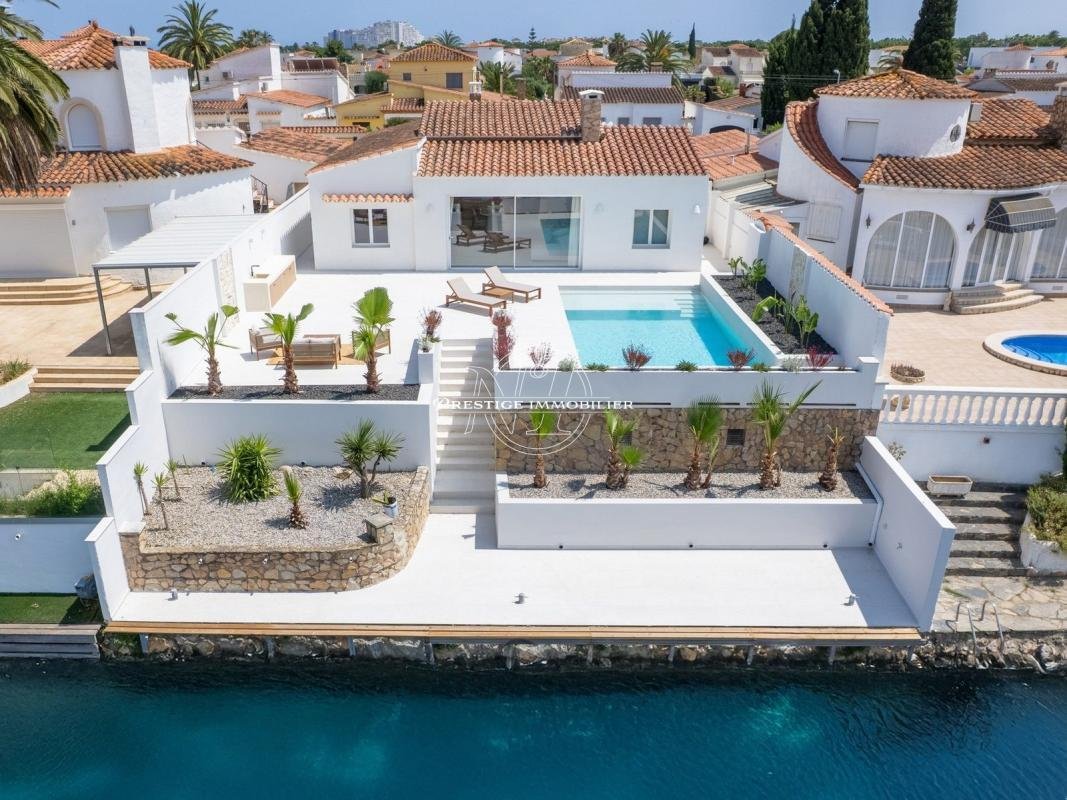 House in Empuriabrava, Catalonia, Spain 1 - 16544742