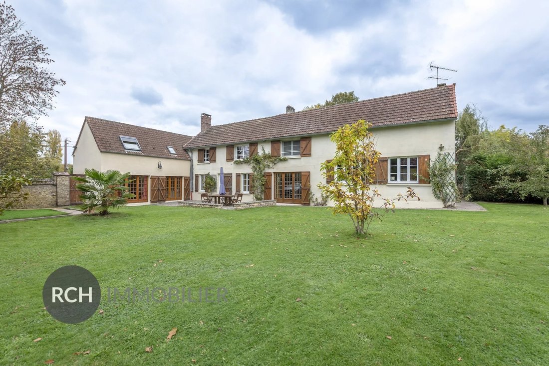 House in Gambais, Ile-de-France, France 1 - 16546891