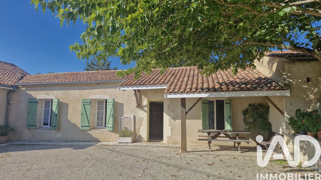 House in Les Leves-et-Thoumeyragues, Nouvelle-Aquitaine, France 3 - 16553926