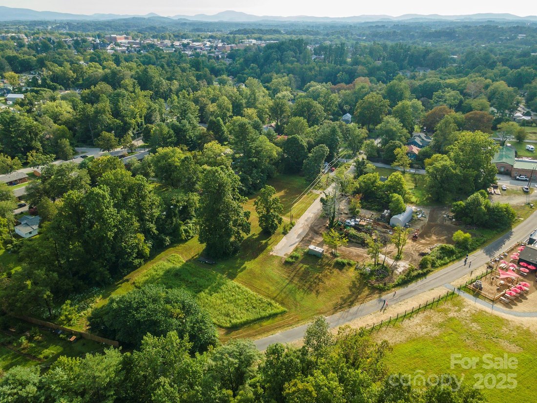 Land in Laurel Park, North Carolina, United States 4 - 16551985