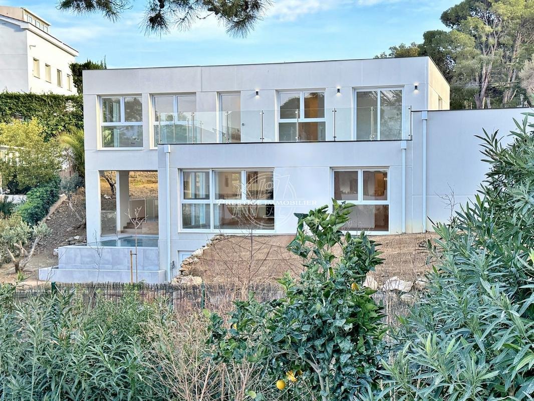 Villa in Llanca, Catalonia, Spain 2 - 16544730
