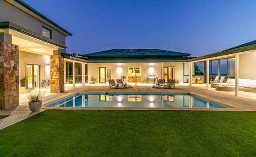 House in Pezula Private Estate, Western Cape, South Africa 1