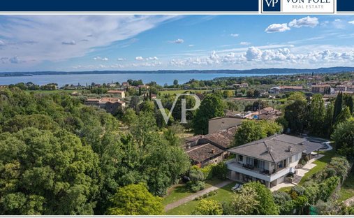 House in Manerba del Garda, Lombardy, Italy 1