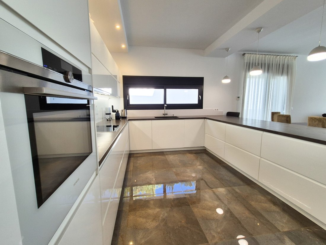 Villa in San Fulgencio, Valencian Community, Spain 2 - 16544966