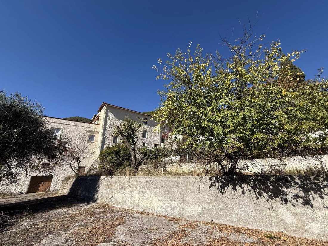 Villa in Sospel, Provence-Alpes-Côte d'Azur, France 2 - 16544912
