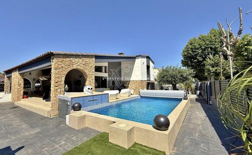 Villa a Empuriabrava, Catalogna, Spagna 1