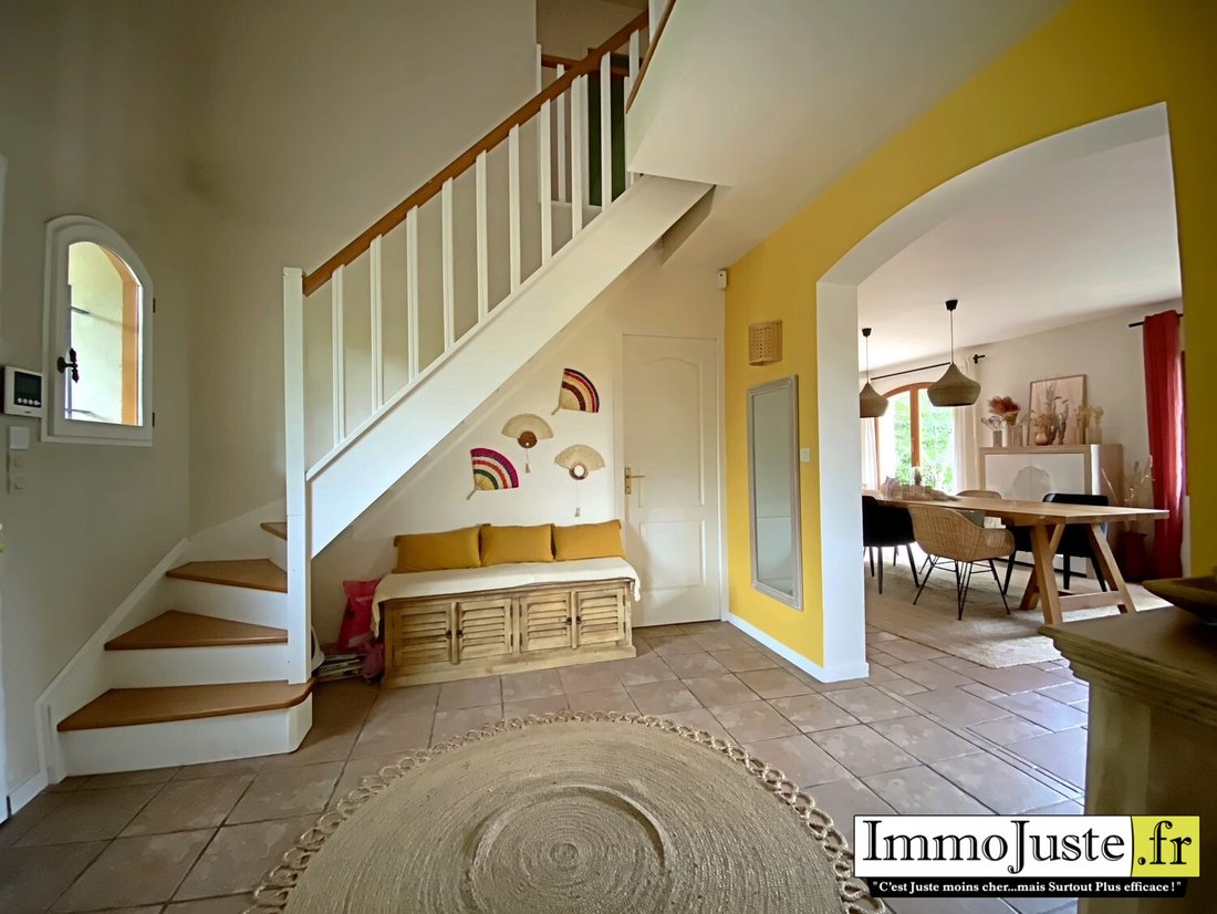 House in Le Mesnil-Saint-Denis, Ile-de-France, France 5 - 16549585