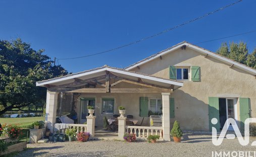 House in Les Leves-et-Thoumeyragues, Nouvelle-Aquitaine, France 1