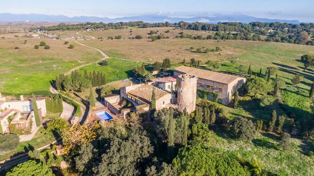 Villa in l'Escala, Catalonia, Spain 3 - 16544752