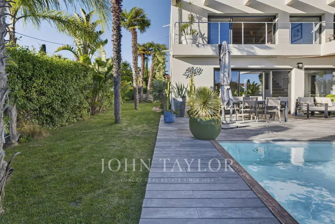 House in Sanary-sur-Mer, Provence-Alpes-Côte d'Azur, France 4 - 16554211