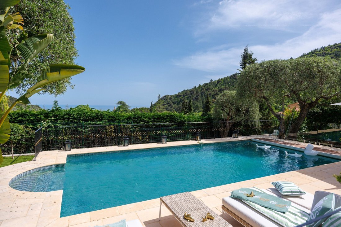House in Èze, Provence-Alpes-Côte d'Azur, France 5 - 16547802