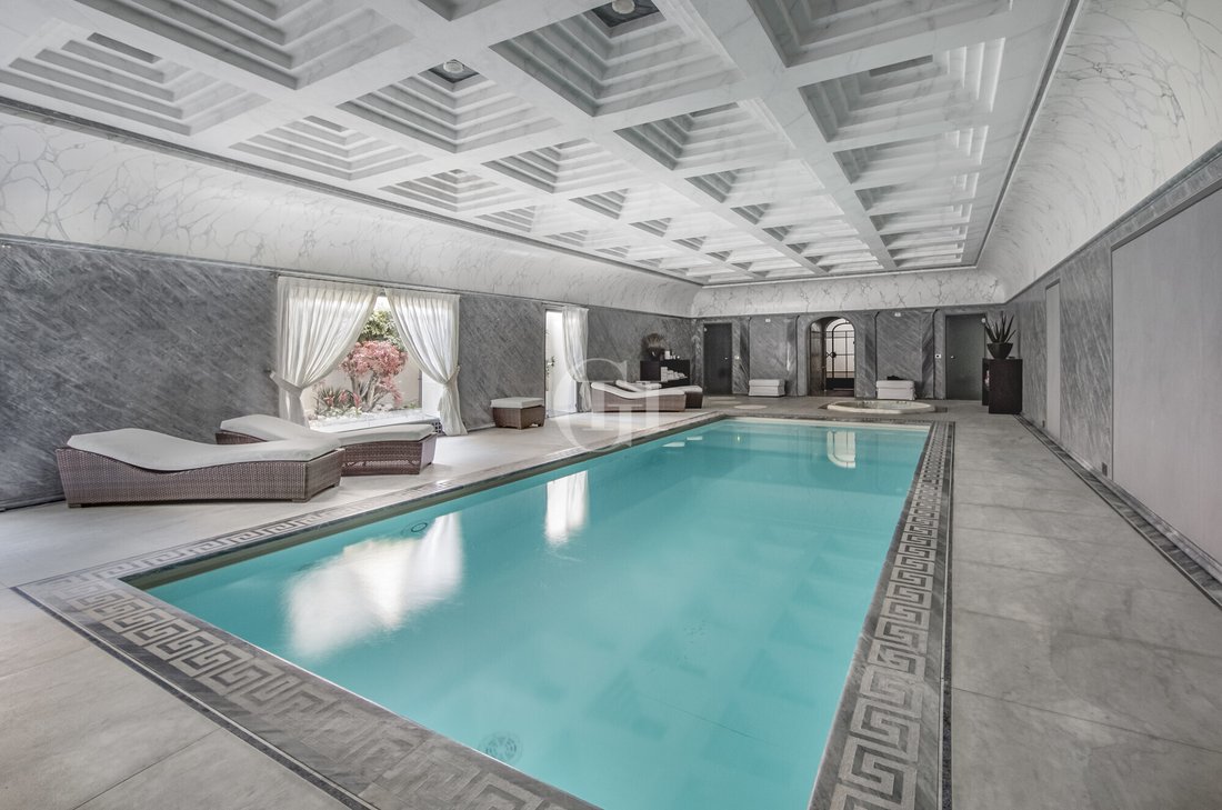 Villa in Lonato del Garda, Lombardy, Italy 3 - 16548833