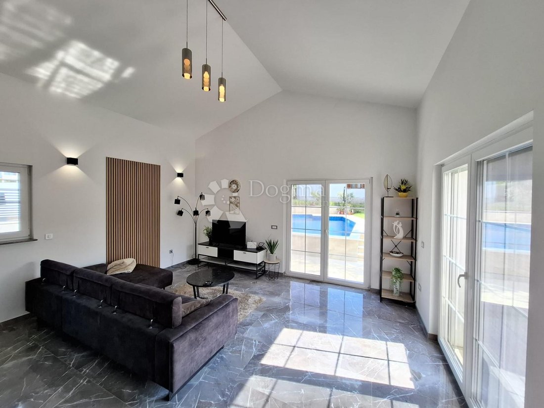 House in Porec, Istria County, Croatia 3 - 16547323