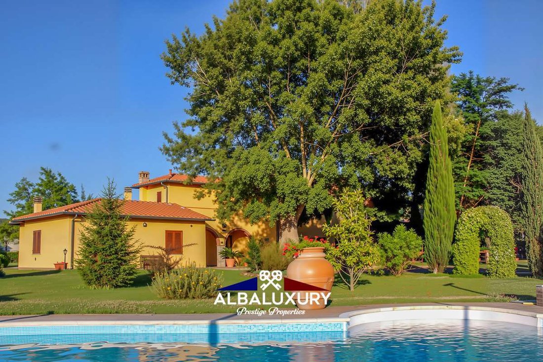 Villa in Massa Marittima, Tuscany, Italy 1 - 15347316