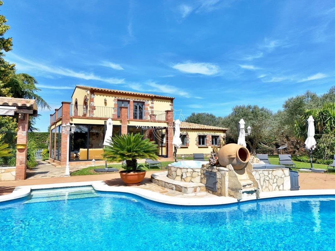 Villa in Peralada, Catalonia, Spain 1 - 16544762