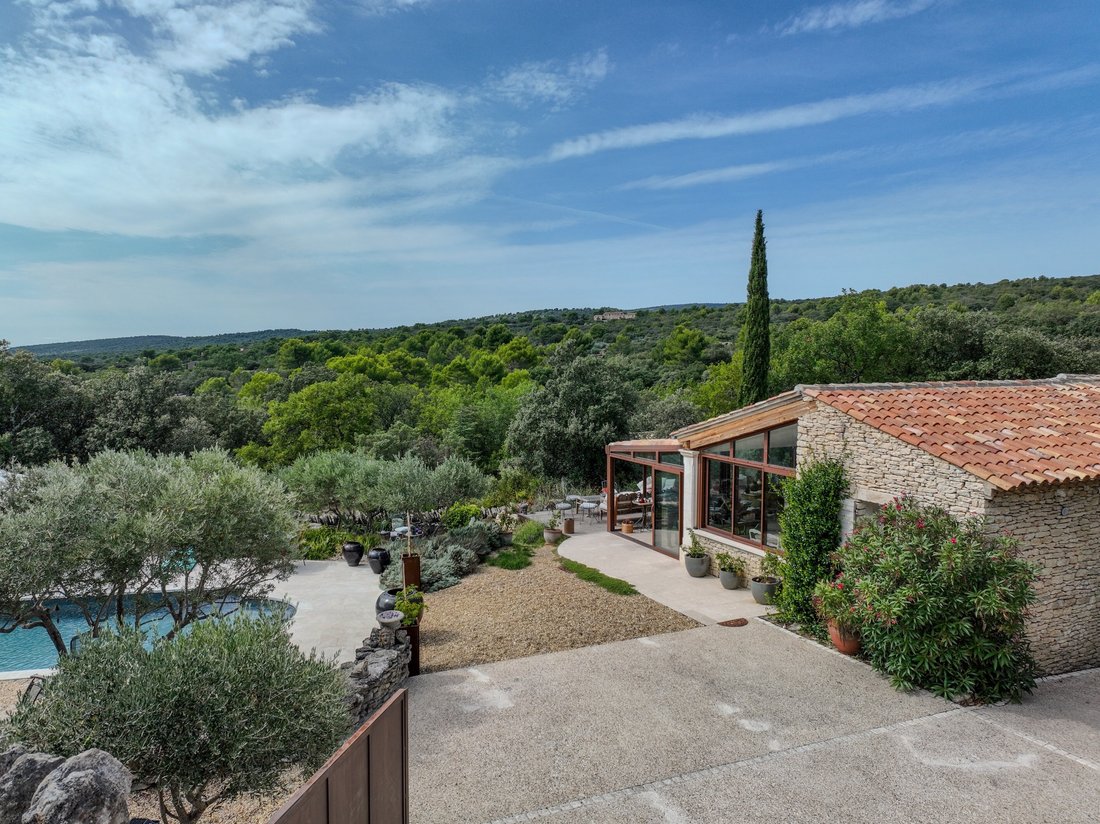 Maison à Gordes, Provence-Alpes-Côte d'Azur, France 3 - 13228293