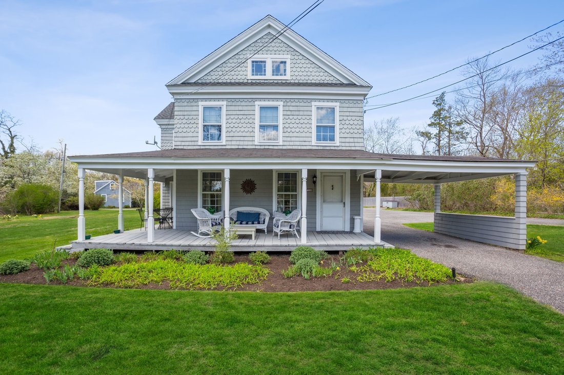 East Quogue, New York, United States 2 - 16547135