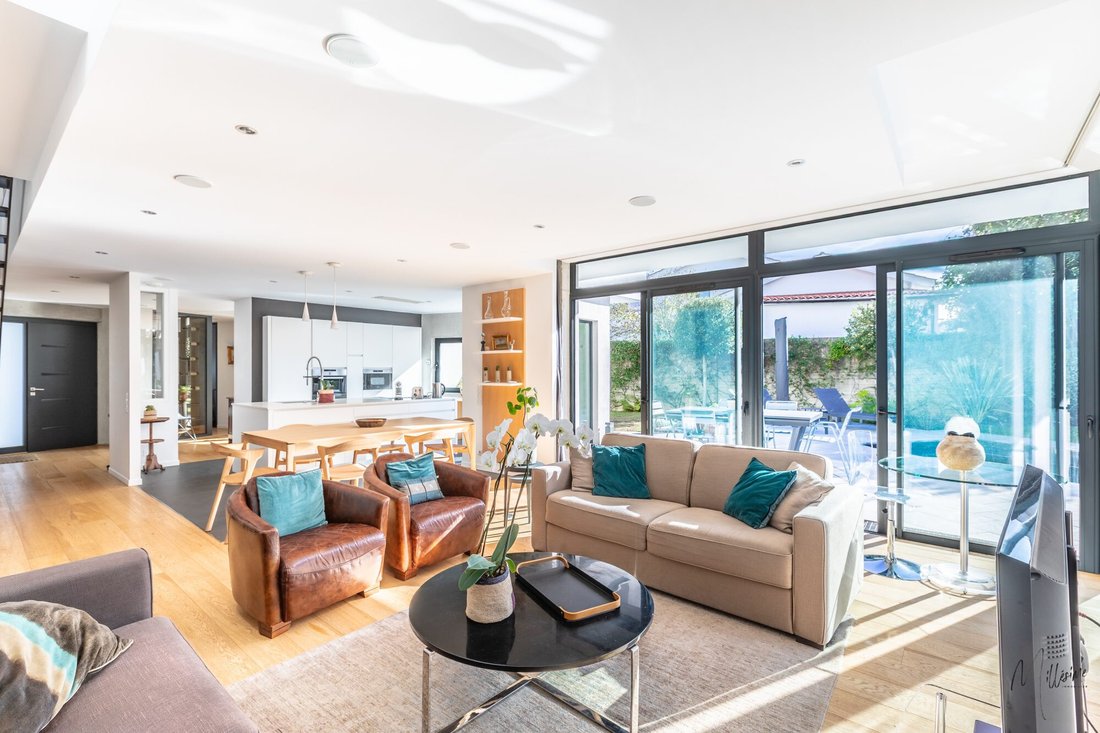 House in Biarritz, Nouvelle-Aquitaine, France 5 - 16549625