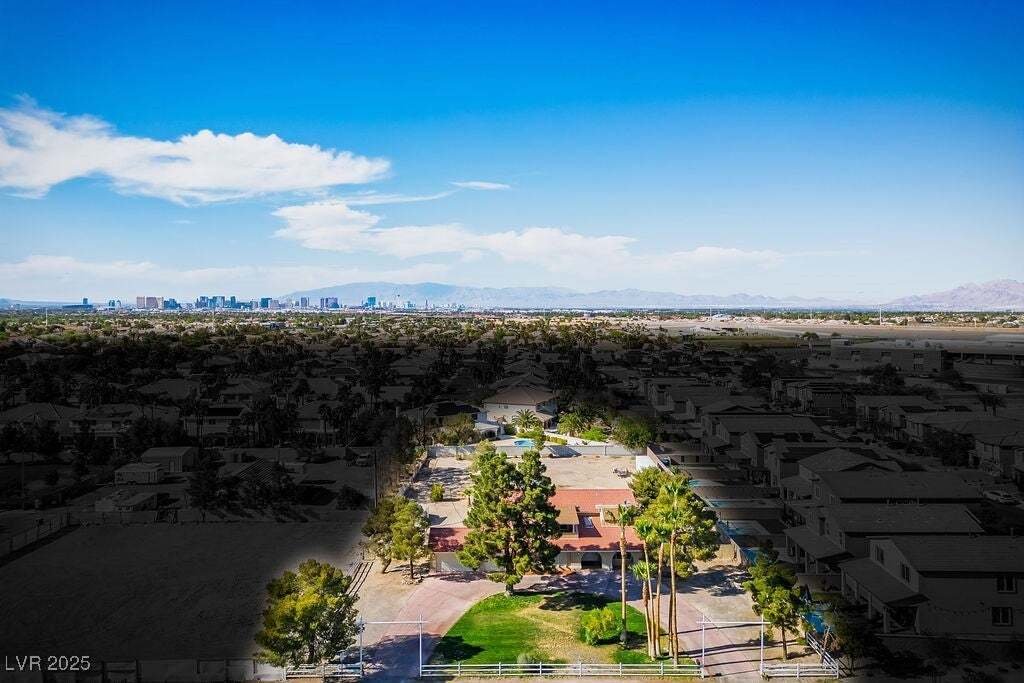 House in Las Vegas, Nevada, United States 3 - 16545824