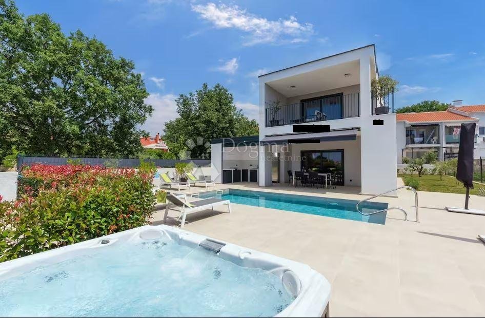 House in Porec, Istria County, Croatia 1 - 16541062
