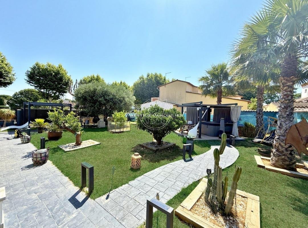 Villa in Empuriabrava, Catalonia, Spain 4 - 16544734