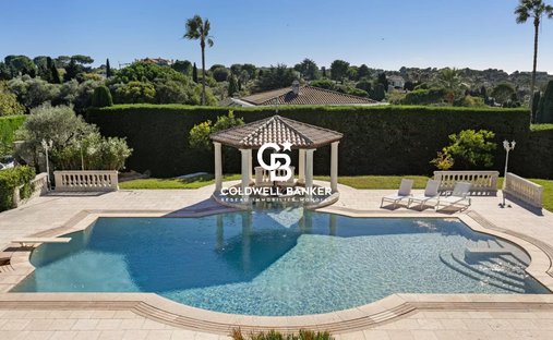 Villa in Antibes, Provence-Alpes-Côte d'Azur, France 1