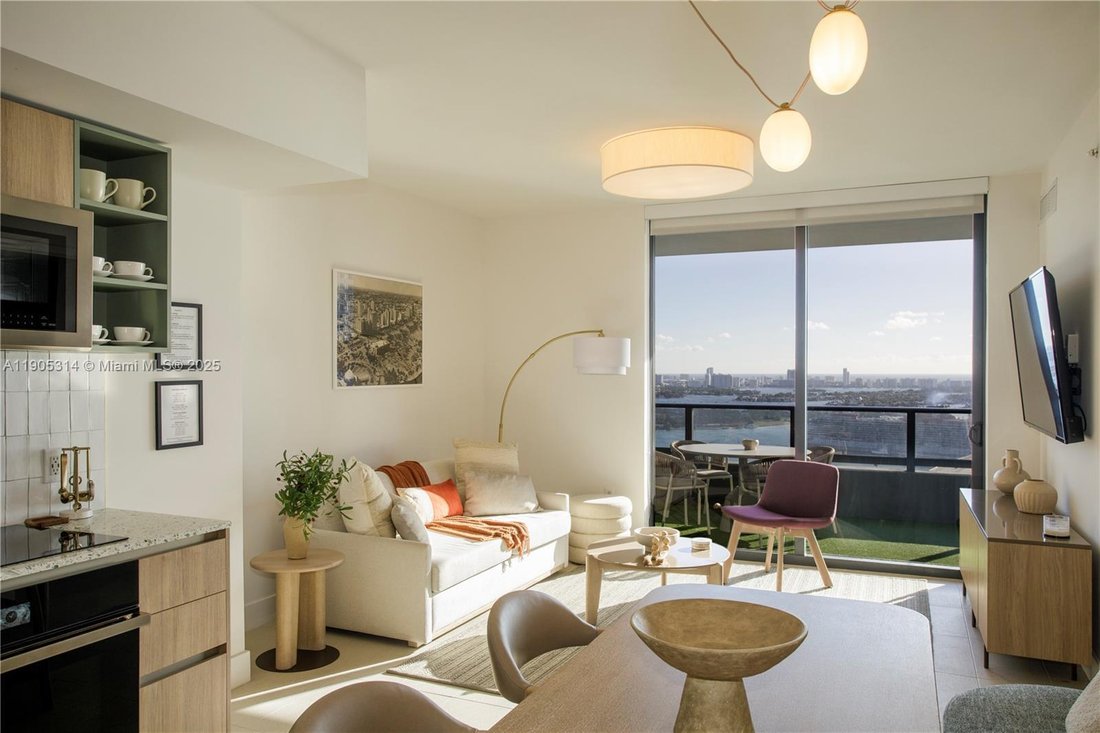 Condo in Miami, Florida, United States 1 - 16547092