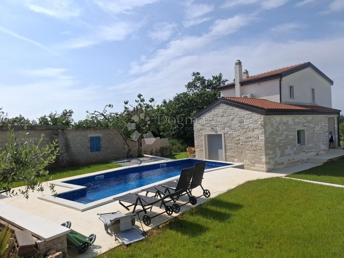 House in Porec, Istria County, Croatia 1 - 16547323