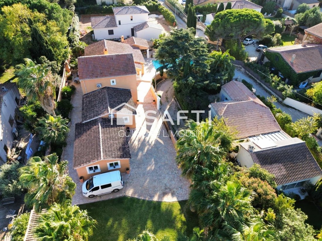 House in Le Fort, Six-Fours-les-Plages, France 3 - 16551161