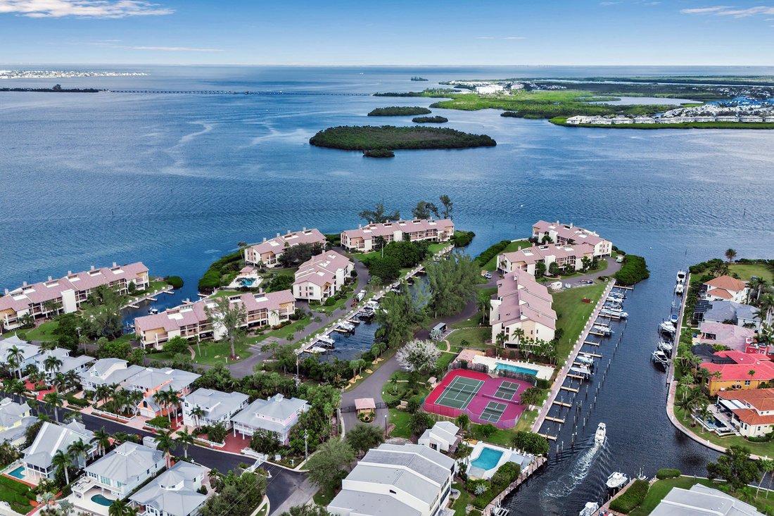 Condo in Cortez, Florida, United States 2 - 16544793