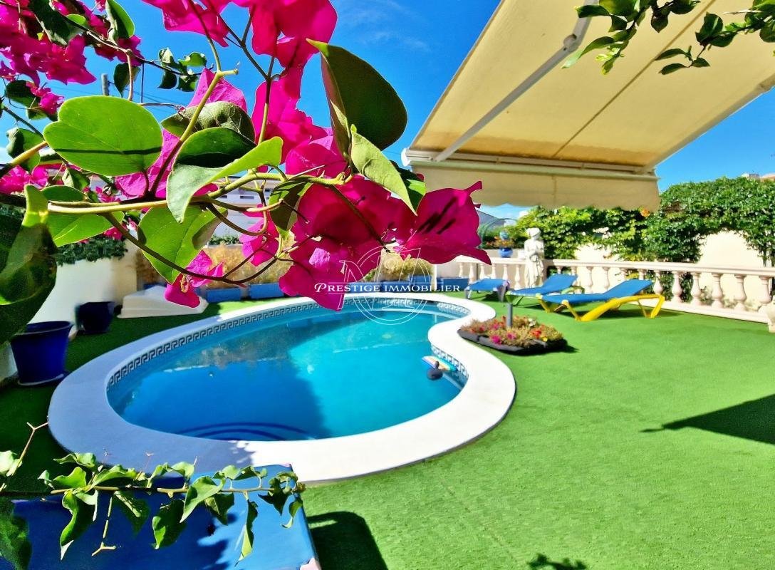 Villa in Empuriabrava, Catalonia, Spain 3 - 16544675