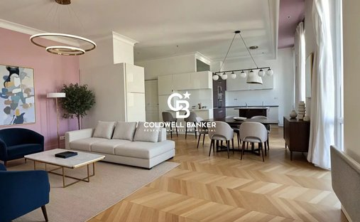 Apartment in Hôtel de Ville-Quinconce-Saint Seurin-Fondaudège, Bordeaux, France 1