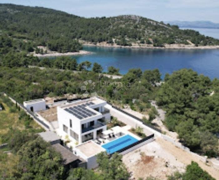 House in Rogac, Split-Dalmatia County, Croatia 1 - 16547280